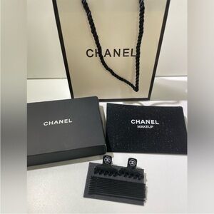 Chanel beauty gift hair clip/hair pin